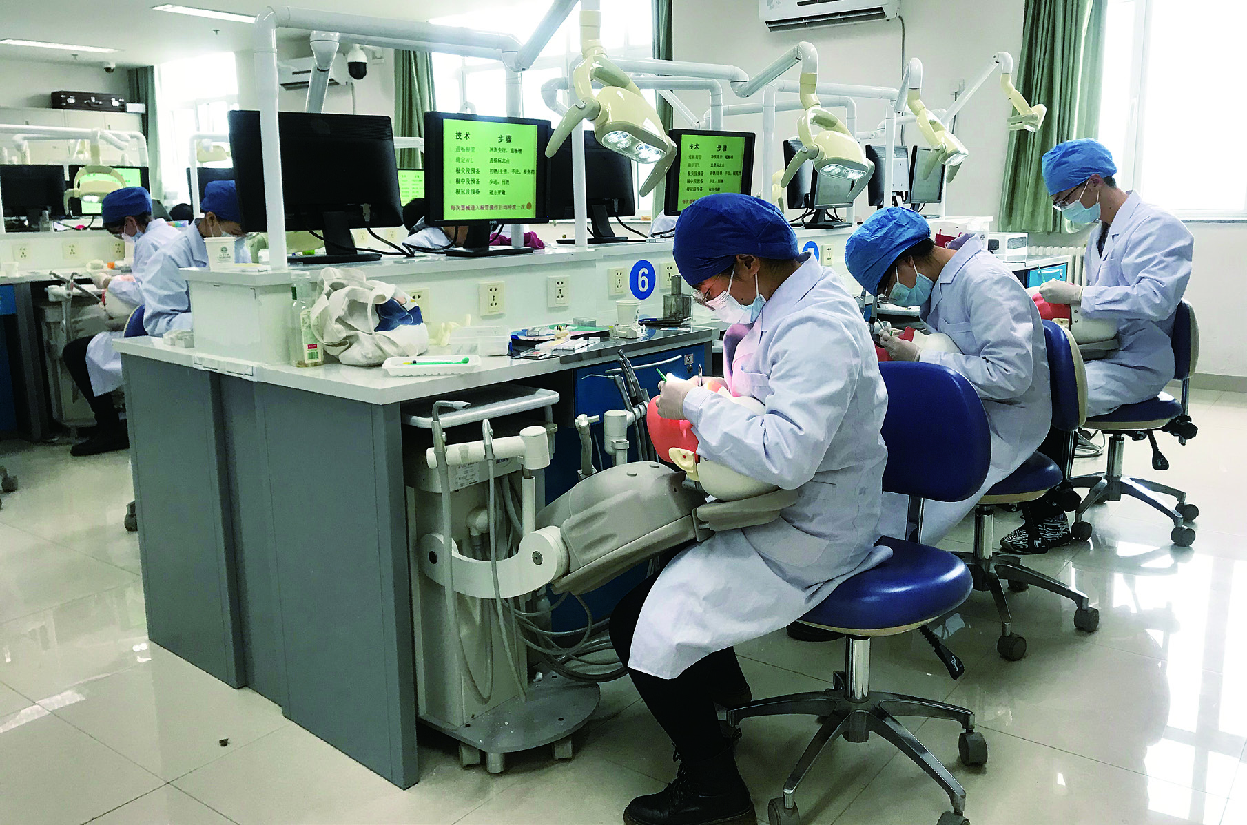医学部长学制
