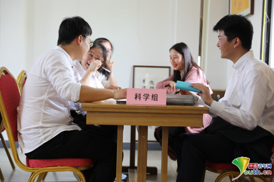 http://news.youth.cn/wztt/201904/W020190420632268822921.png